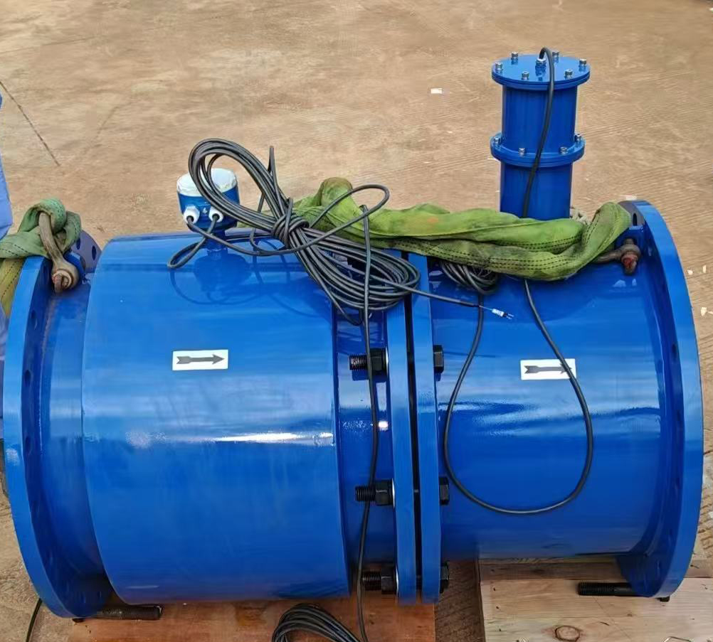 非滿管電磁流量計：污水/灌溉/明渠流量測量的革命性解決方案